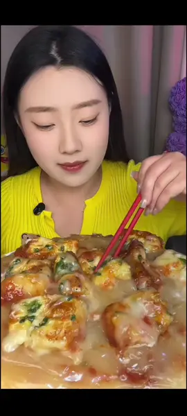 bánh sốt dầu trứng #sốtbơtrứng #botrung #banhruoc #banh #asmr #monanngon #mukbangeatingshow #eatingsounds #mukbangvideo #mukbangs #mukbang #sotdautrung #đánh sốt dầu trứng 