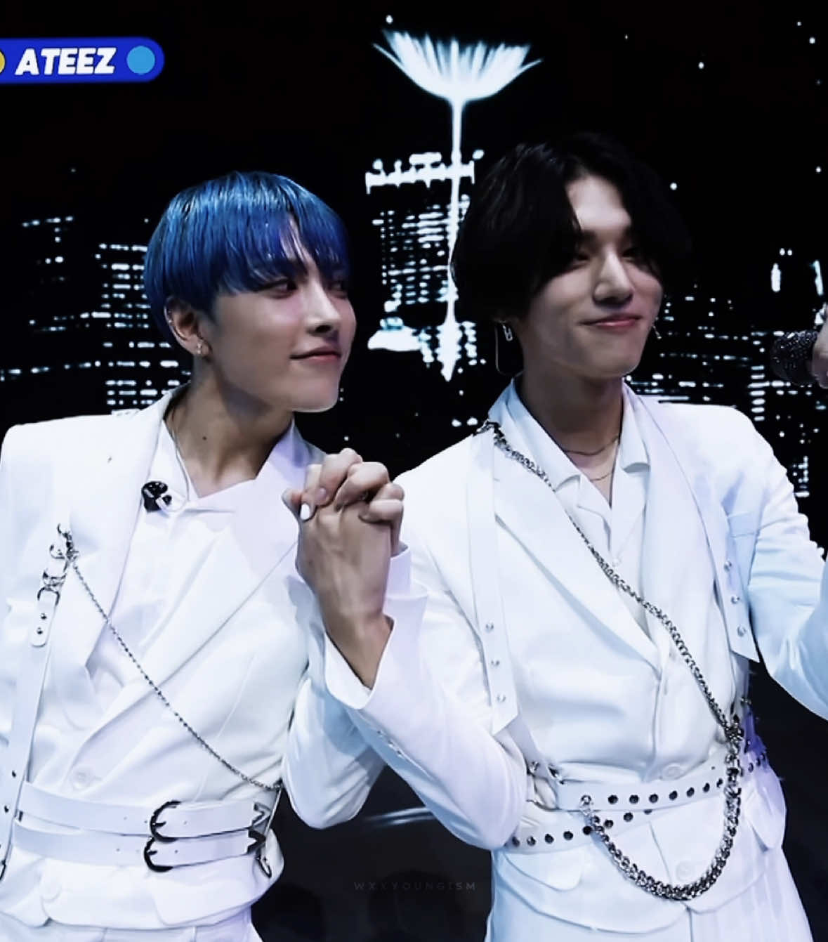 find yourself someone that will look at you the way hongjoong looks at wooyoung ᵒ̴̶̷̥́ ·̫ ᵒ̴̶̷̣̥̀ #ateez #ateezedit #hongjoong#kimhongjoongng #wooyoung #jungwooyoung 