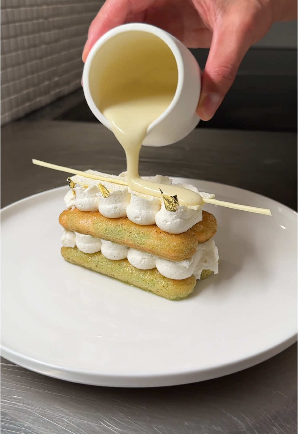 I wish I could eat you for breakfast. #pandan #coconut #tiramisu Recipe link in bio. 