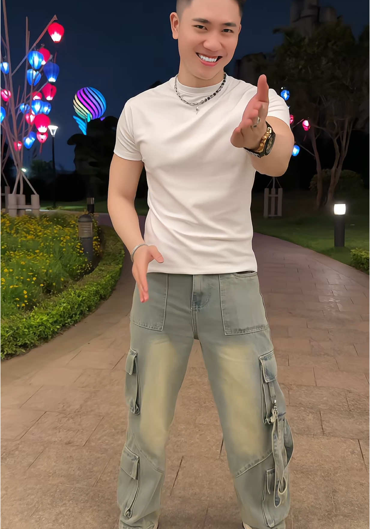 Quần baggy jean nam ống rộng t