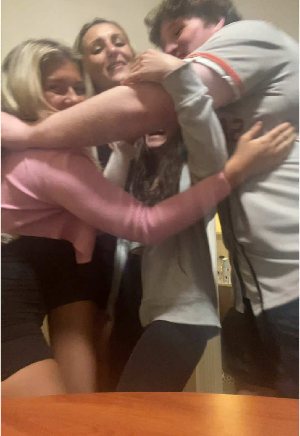 jp loves us🥺🥺