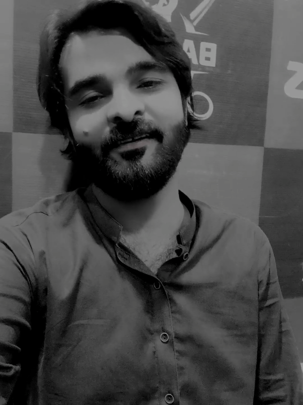 نواں گیت شاعر طارق امین یازر #rizwanbalochsinger #saraiki__status #trending #viral #hit #poettariqaminyazir #tariqyazir #viraltiktok #tariqameenyazir ڈیوے ہک حوصلہ ملدا تاں کائنی #mildatankaini 