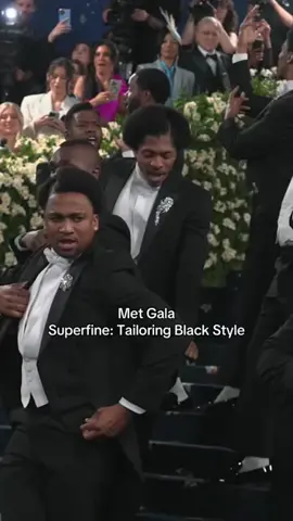 #metgala #superfine #tailoringblackstyle #blackbeautiful 