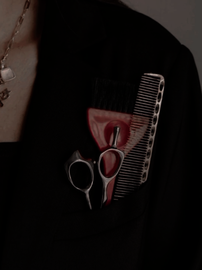 نحن كوافيرات المستقبل فمن انتم .😌🌚🤎🤎🤎🎀.  • • • • • • • • • • • • • • • • • • • • • • • • • • #تصميمي #فكرتي #فكرتي_وتصميمي #فكرتي_ياعسولات #افكار #افكاري #افكاري_الحلوه🥲🎂 #افكاري_وابداعاتي👌 #ابداعيي #ابداعاتي #ابداع #عطوني_رايكون #رايكم_يهمني #رايكم_بالفيديو #رايكم_بالتصميم #رايكم_بلابداع #تصاميم #تصاميم_فيديوهات #تصاميم_فيديوهات🎵🎤🎬 #تصاميمي☝🏻🔥 #تصاميمي_منوعه #تصاميمي_الفخمه #الابداع_بذاتو #ابداعع🤤🤎 #قالب #قوالب_كاب_كات #قوالب_capcut #قالب_كاب_كات_نار_جاهز_استخدموه #متابعه #لايك #اكسبلور #فولو #تعليق #عطوني_رايكم_في_التصميم🙂🎀 #ترند_تيك_توك #ترند_عطريقتي 