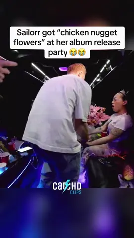 Sailorr got “chicken nugget flowers” at her album release party 😭😭 #SAILORR #fyp #twitchclips #viral 