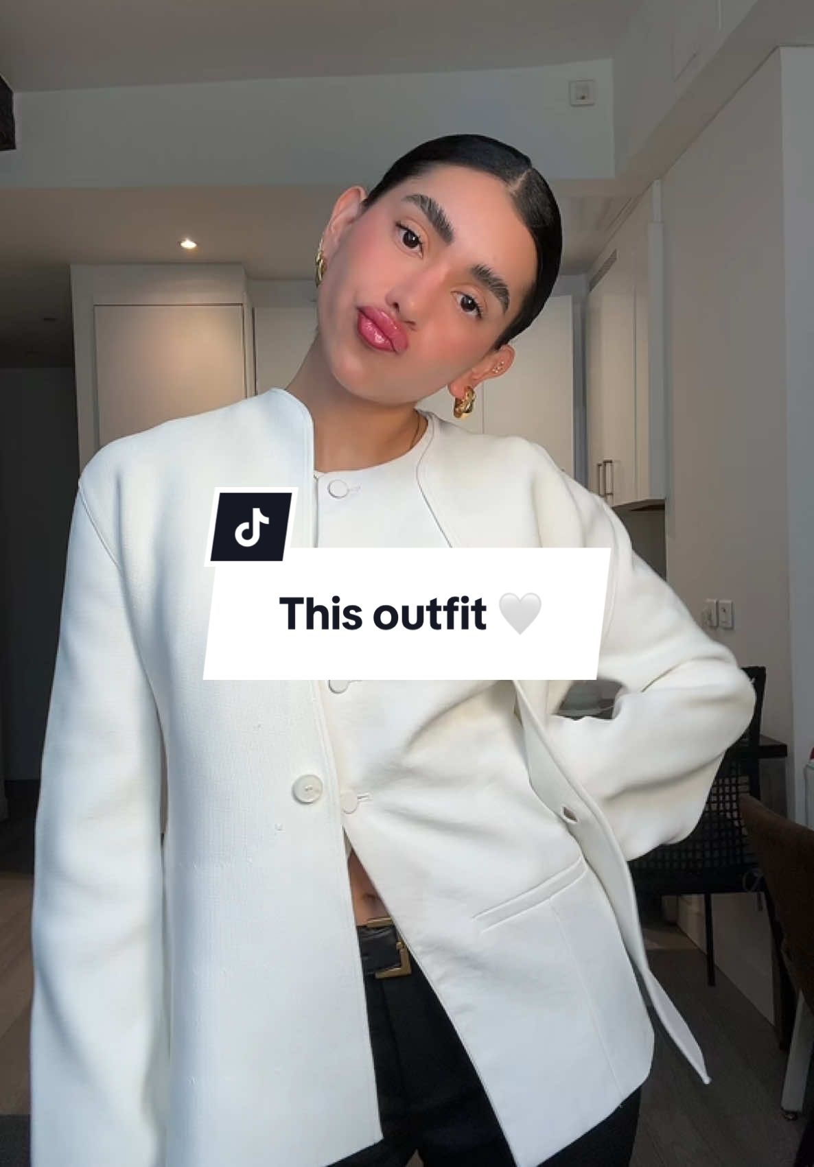 This song, 15 drinks, the besties, 25 degrees in the south of France 🤍 #southoffrance #oldmoney #oldmoneyaesthetic #oldmoneyoutfit #sortiraparis #southoffrance #chicoutfit #chicoutfitideas #monaco #monacolife #oldmoneyoutfits 