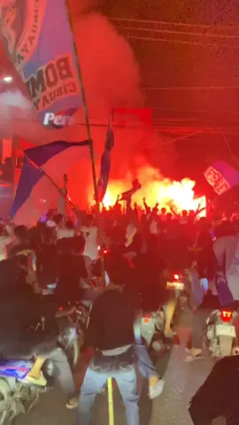 tidak ada cinta setulus Persib Bandung terus berjuang Persib kami akan selalu ada buat kamu yang selalu berjuang untuk Bobotoh semngat terus persib semoga bisa juara lagi di tahun depan dan terus bertahan sampe tahun yang akan datang terus bermain terbaik selalu dukung support kamu selalu ada buat persib kita semuah sayang persib jaya terus persib bandung there is no love as sincere as Persib Bandung keep fighting Persib we will always be there for you who always fight for Bobotoh keep up the spirit Persib hopefully we can be champions again next year and continue to survive until the coming year keep playing the best always support your support always be there for all of us Persib love Persib keep winning Persib Bandung 🤟💙@persib #vikingkarawang🤘 #persibjuara🏆 #rayakankemenangan #fyppppppppppppppppppppppp 