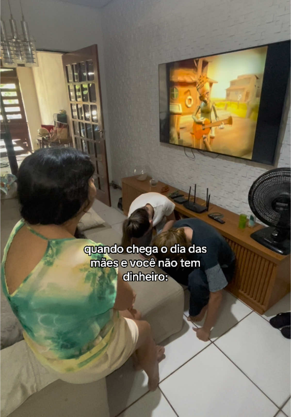 KKKKK FELIZ DIA MÃEZINHA