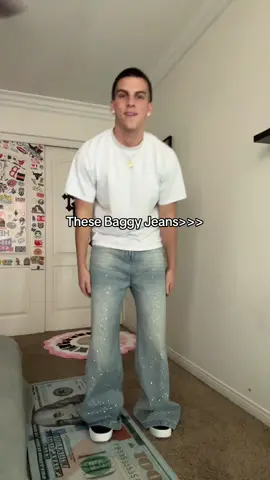 They tooo cleannnn😮‍💨 #baggyjeans #jeans #baggypants #aelfriceden 