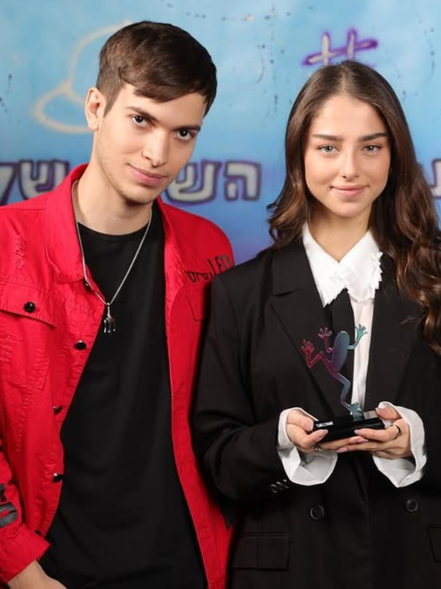 אפשר להגיד שהם... הזוג הזה? פוסט ראשון בעמוד הזה :) רימייק לאדיט שלי מהעמוד האחר @achisraeli #האחייןשליבנץ #האחייןשליבנץ3 #נטעאבקסיס #בנץגופרית #בנץ #כאן_חינוכית #בנץונטע #fyp #viral #edit @kan_kids @ori.vered