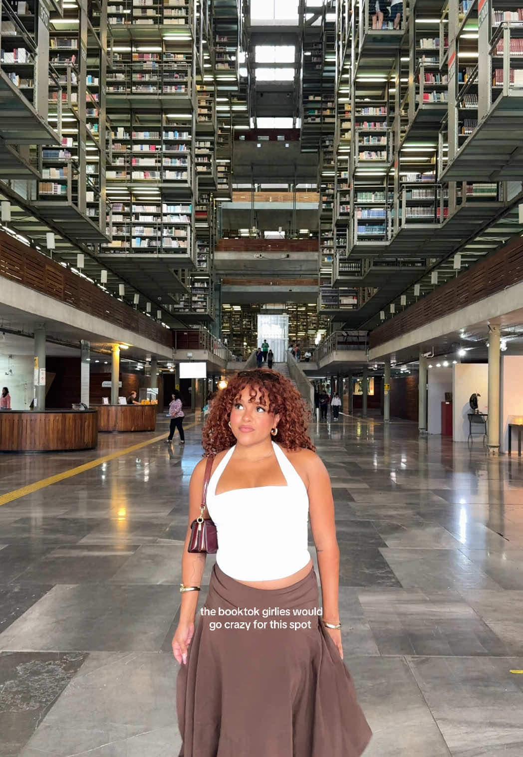 a book girls dream come true #mexicocity🇲🇽 #BookTok #biblotecavasconselos 