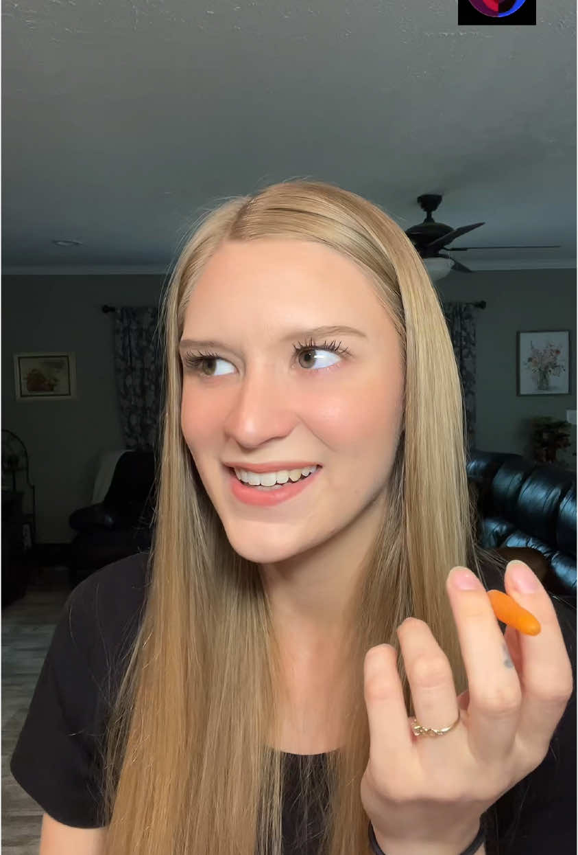 It took me way too long to get this filter to work😭😅 #cigarette #funny #filter #blueandredfilter #humor #couple #vicandcody 