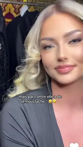 Ah les enfants ils sont tellement mignon 🤣 #camille #sabrina #beaute #makeup #blonde #pourtoi #prt #prtoi #fyp #fory #foryou 