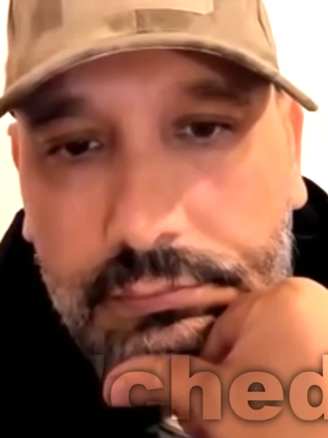 ما هي سلالة الجينية لي هذه الفئة؟#DL