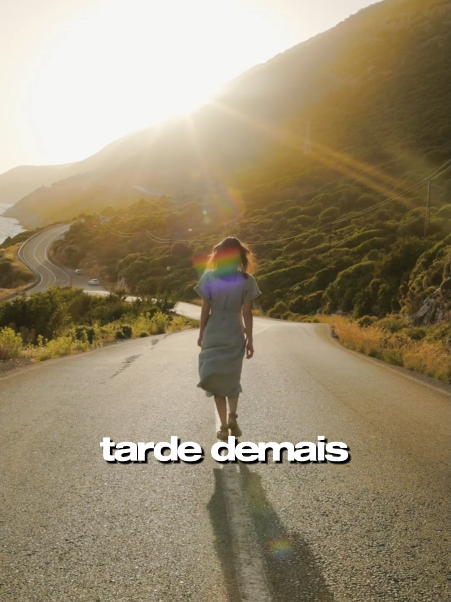 Às vezes a pessoa só entende quando te perde. Mas você já aprendeu a seguir em frente. #frasesquedoem #reflexão #amorpróprio #desabafo #tristeza #tiktokbrasil