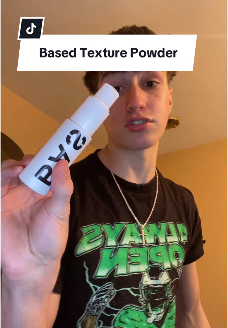 i gotta start gatekeeping this ngl #tiktokmademebuyit #TikTokShop #straighthair #thinhair #texturepowder #basedbodyworks #hairstyle 