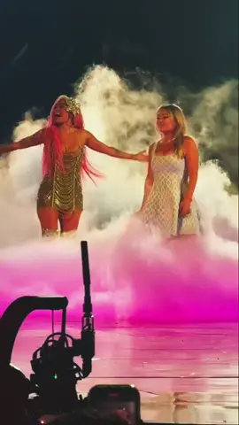 🌹 #amaiamontero #laorejadevangogh #karolg #rosas #letras #fyp #parati #letrasdecanciones