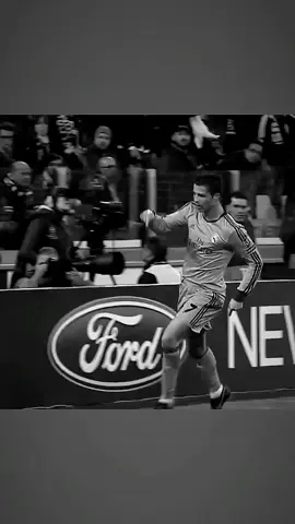 #cristianoronaldo #foryoupage #realmadrid #متوهق #fyp #explore 