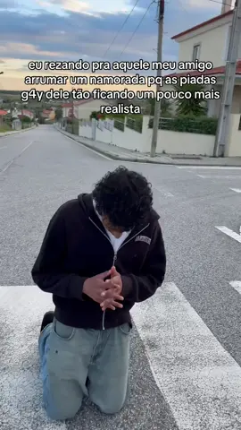 arruma logo uma namorada mn 🫱🏽