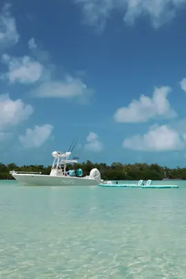 Loving our new modular island setup from our friends over at @irockersup. Make sure to get your pre-order in so you’ll have yours just in time for summer. Press the link in our bio to get yours! #BoatingLife #BeachVibes #IslandLiving #WaterAccessories #OutdoorLiving #BoatLife #BeachAccessories #SummerVibes