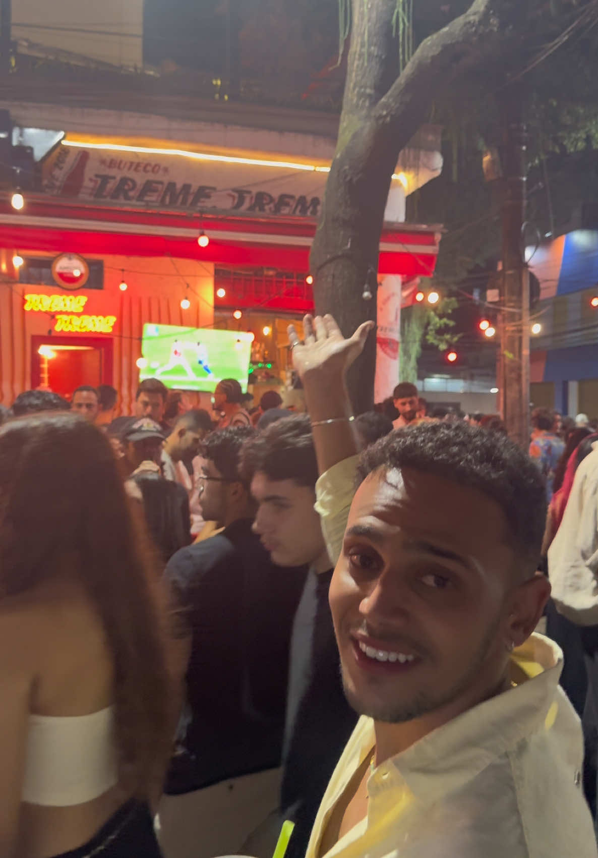 Arnaldo Quintela sempre entregando #fy #fyppppppppppppppppppppppp #rj #arnaldoquintela 