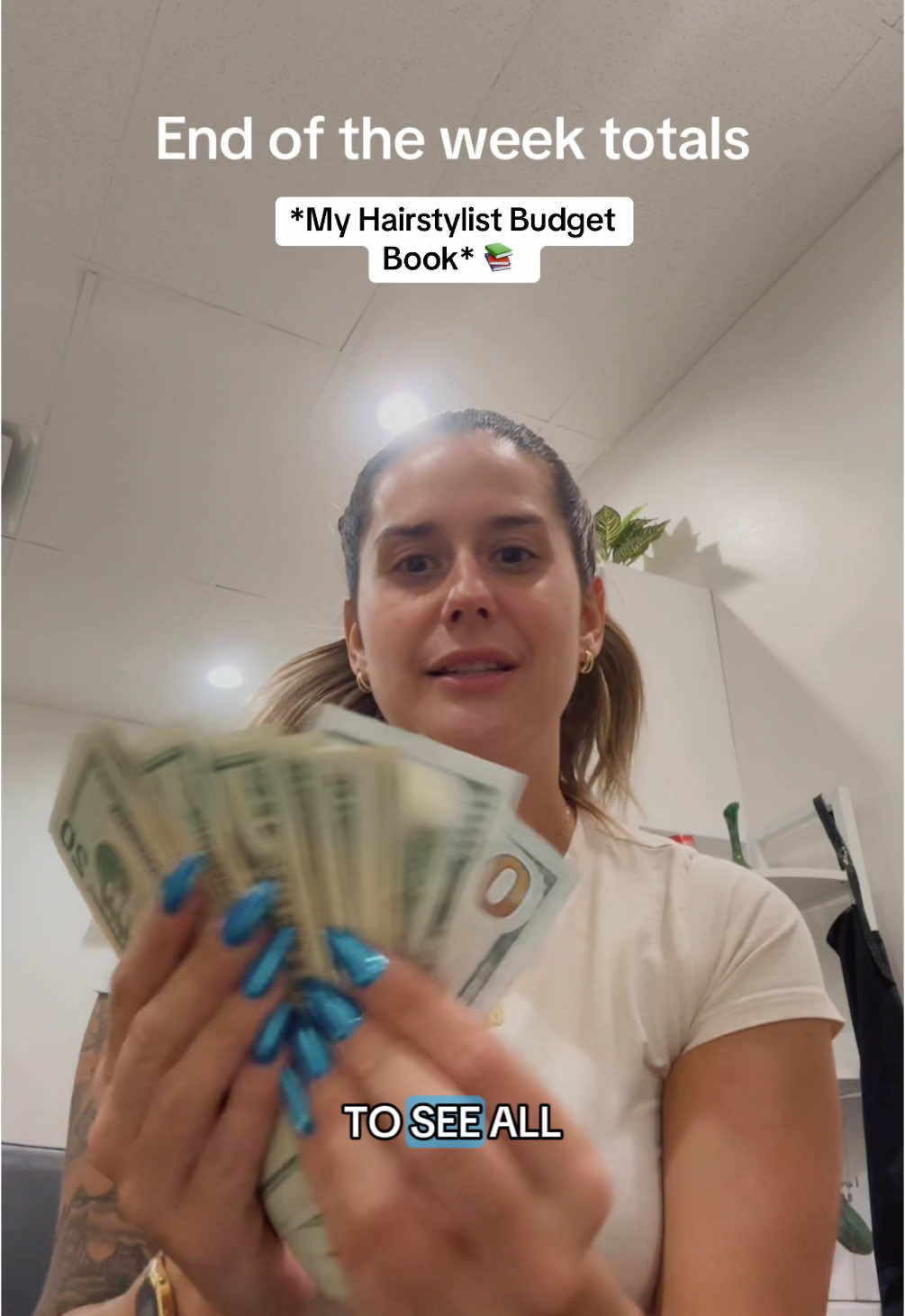 Get *My Hairstylist Budget Book* 📚 available now! Linked in my bio 🦢 