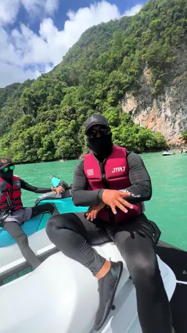 Tak gila Tak kawan ✋🏻😂@Awear Jetski Langkawi_ 