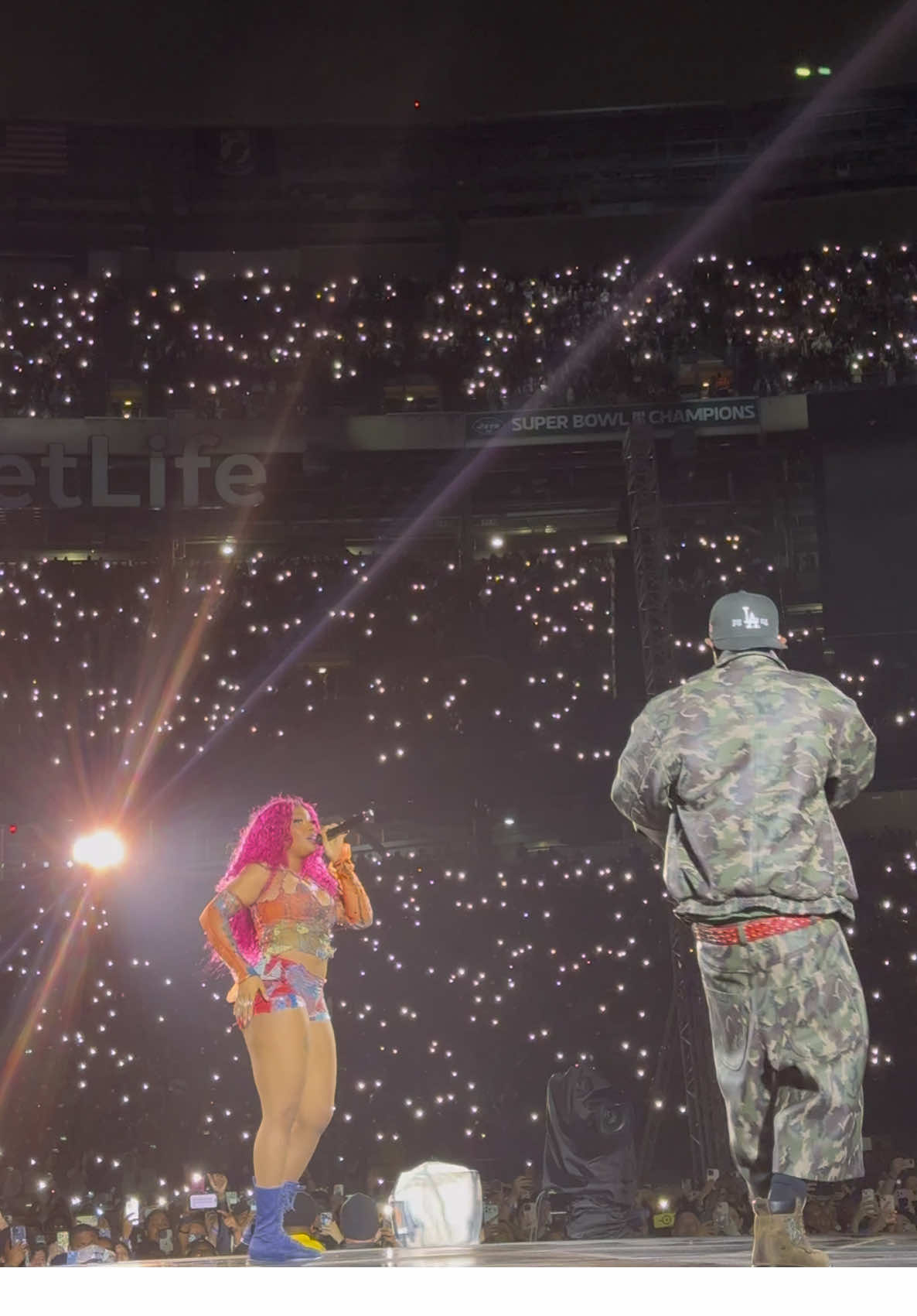 Kendrick Lamar & Sza GNX Tour 2025 live in New Jersey Metlife Stadium! 🔥 #gnxtour2025 #grandnationaltour 