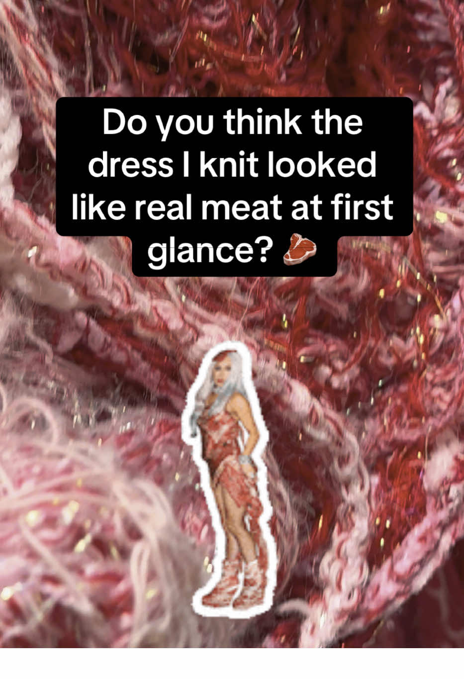Surprisingly my dress was 47 pounds lighter than the original that @ladygaga wore to the 2010 MTV Video Music Awards! 😂🥩 @stefanigermanott5  #knitwear #meatdress #fashion #gala #vmas #francfernandez #avantgarde #primerib #lgbtqia #ladygaga #mayhem #artist #undiscovered 