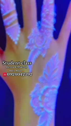 Henna & make-up class #ethiopian_tik_tok🇪🇹🇪🇹🇪🇹🇪🇹 #flypシ #foryou♥️ ##ethiopian_tik_tok #habeshatiktok #foryou♥️ #vira #viralditiktok #addisababatiktok🇪🇹 #foryou♥️ 