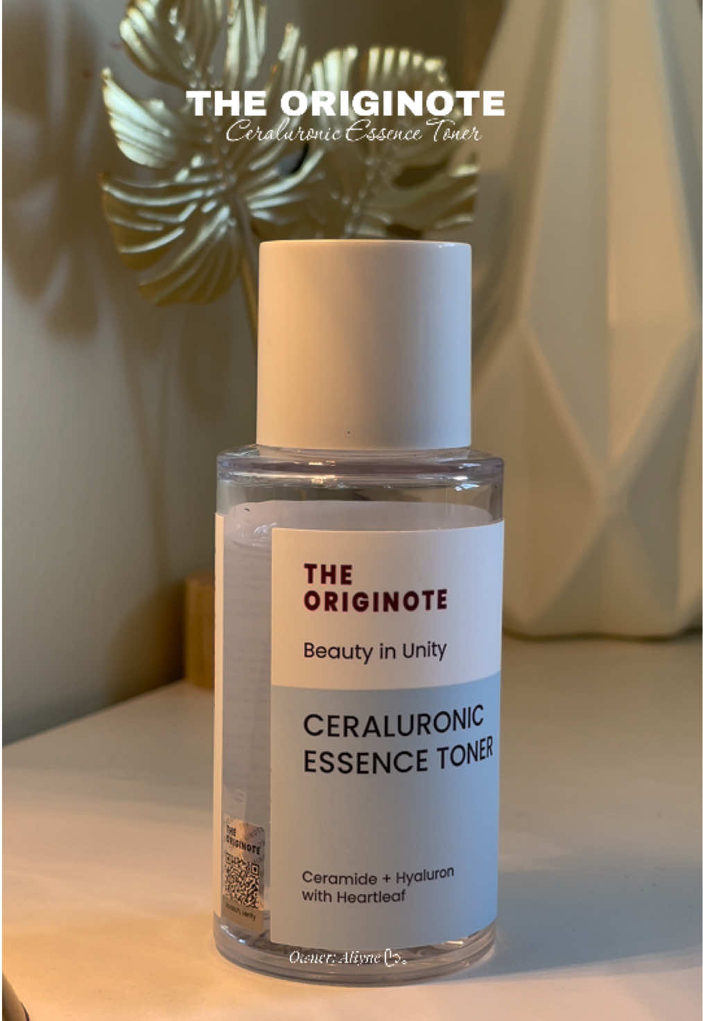 Skin, meet your new obsession ✨ This essence toner = hydration + glow in one dreamy pour💦 #toner #theoriginoteessencetoner #essencetoner #originotetoner #tonerviral #viraltoner #ceraluronicessencetoner #skincare #skincareroutine #fyp #fyppppppppppppppppppppppp  #GlassSkinGoals #EssenceToner #SkinCareAesthetic #DewDropSkin