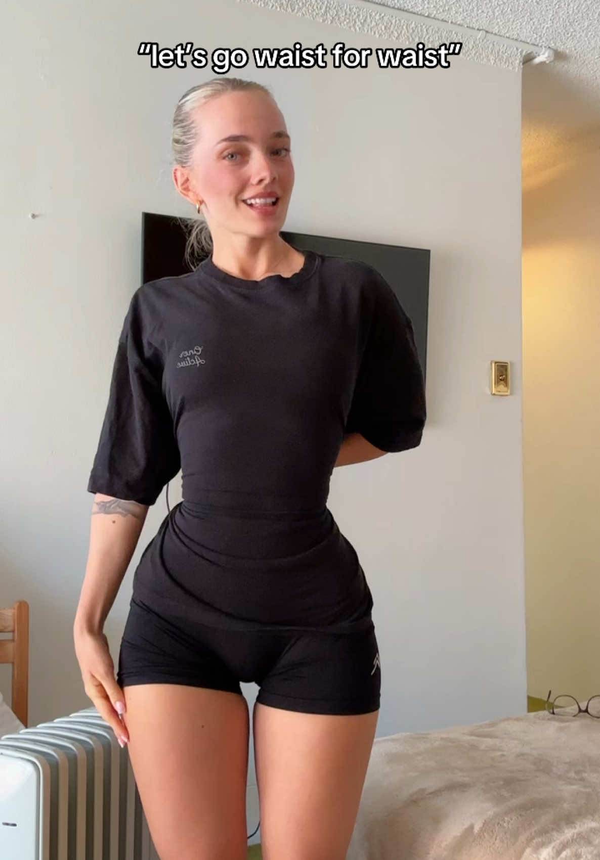 good luck finding my waist😜