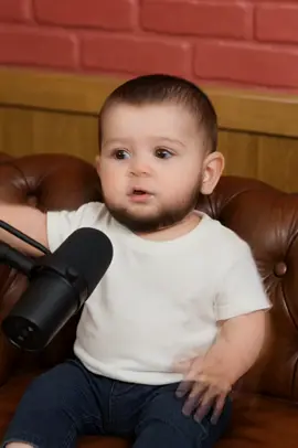 why tap go sleep go sleep 😴  #babypodcast #khabib_nurmagomedov #UFC @UFC @ufceurope 