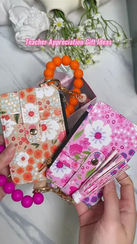Adorable boho wristlets - ideal teacher gifts! Great price lets you add a gift card too. #Wristlet #wristletwallet #wristletkeychain #giftideas #teachergifts#teachergiftideas #teacherappreciationgift