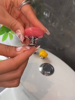 Heart - Shaped Toilet Flush Button Presser – Specialized for Long