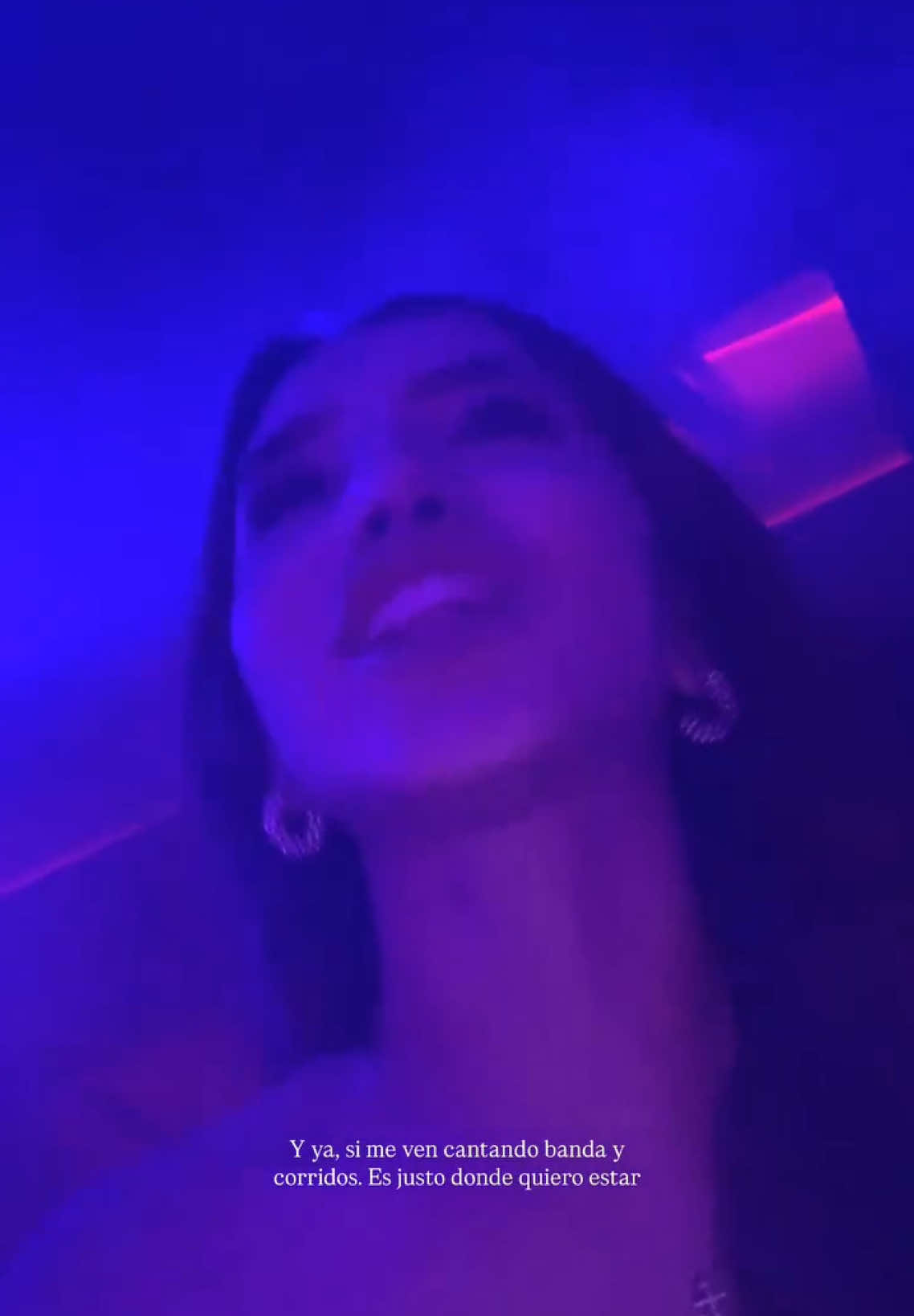 Si me ven cantando corridos y banda, déjenme es justo donde quiero estar 🤠 #fyp #viralvideos 