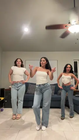 WE’RE BACKKK !!!🤭 #trending #trio #besties #freakout #explore #foryou #justgirls 