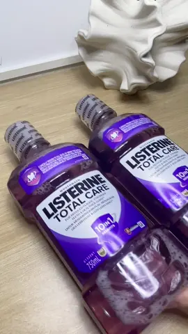 E nước súc miệng chân ái của 1 đứa niềng 🦷 như mình dùng e này xong sẽ có vị ngọt dễ chịu lắm ạ #nuocsucmieng #nuocsucmienglisterine #listerine #xuhuong #trending #capcut 