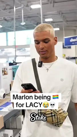 Marlon being 🏳️‍🌈 for LACY😭💀 #Lacy #marlon #mckinley #mckinleyrichardson #jackdoherty #sadie #sadiemckenna #disney #disneyworld #faze #fazeclan #fyp #date #viral 