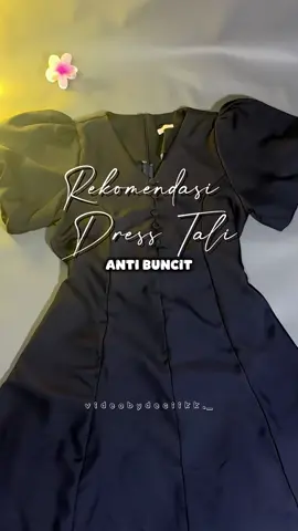 Ini ga bikin perut buncit ya guys karna ada talinya yang bisa di sesuaikan, bumil frendly juga karna ga ketat, bahannya ga nerawang tentunya bagus banget di pake ke acara’ penting😍🌷 #dress #dresstali #dressbagus #dresslebaran #dresskondangan #ootdfashion #ootdkondangan #trending 