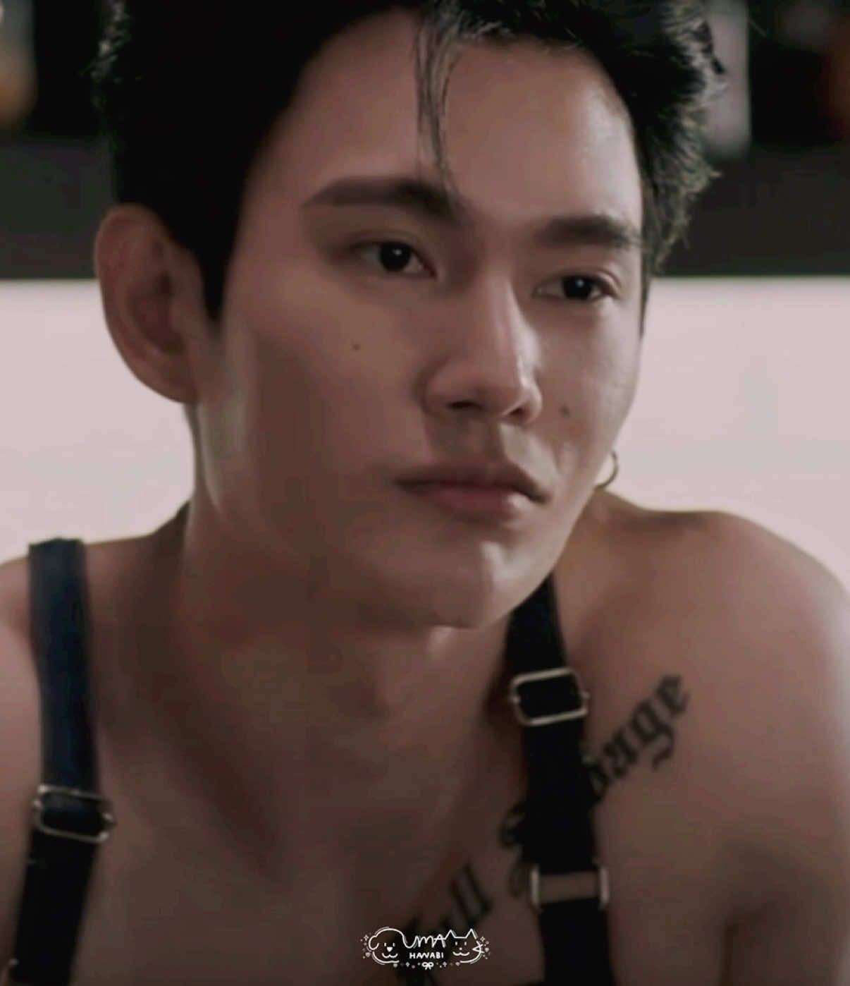 His smile is really sexy. 🔥 #PitBabe2EP2 #pitbabetheseries2  #pavelphoom #babecats  #พาเวลพูม @พาเวล 🇹🇭 