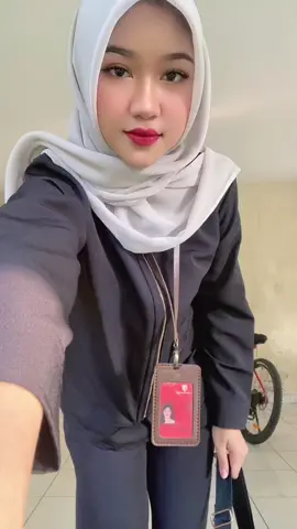 Ootd recurrent day 2  #ootdhijab #ootdforwomen #outfitideas #ootdhijabsimple #outfitinspiration 