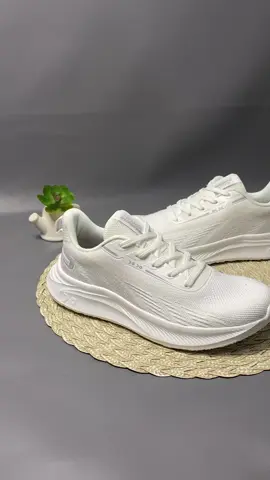 Sepatu kanky Yuga makie white L.grey . Silahkan yg mau order di co di keranjang kuning yah . BISA COD ✅ #sepatukanky #kanky #kankyyugamakie #sepaturunning #sepatuwanita #fyp 