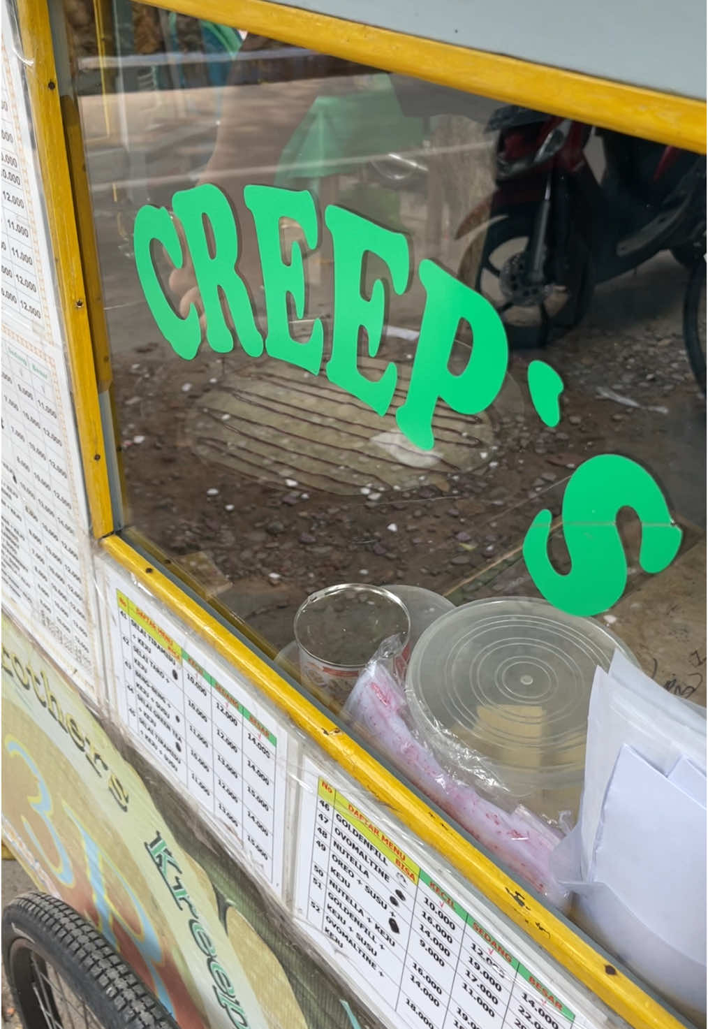 thom yorke lagi masak crapes rasa i wish i was special #crapes #radiohead #creep #sad #sadvibes #food @Radiohead 