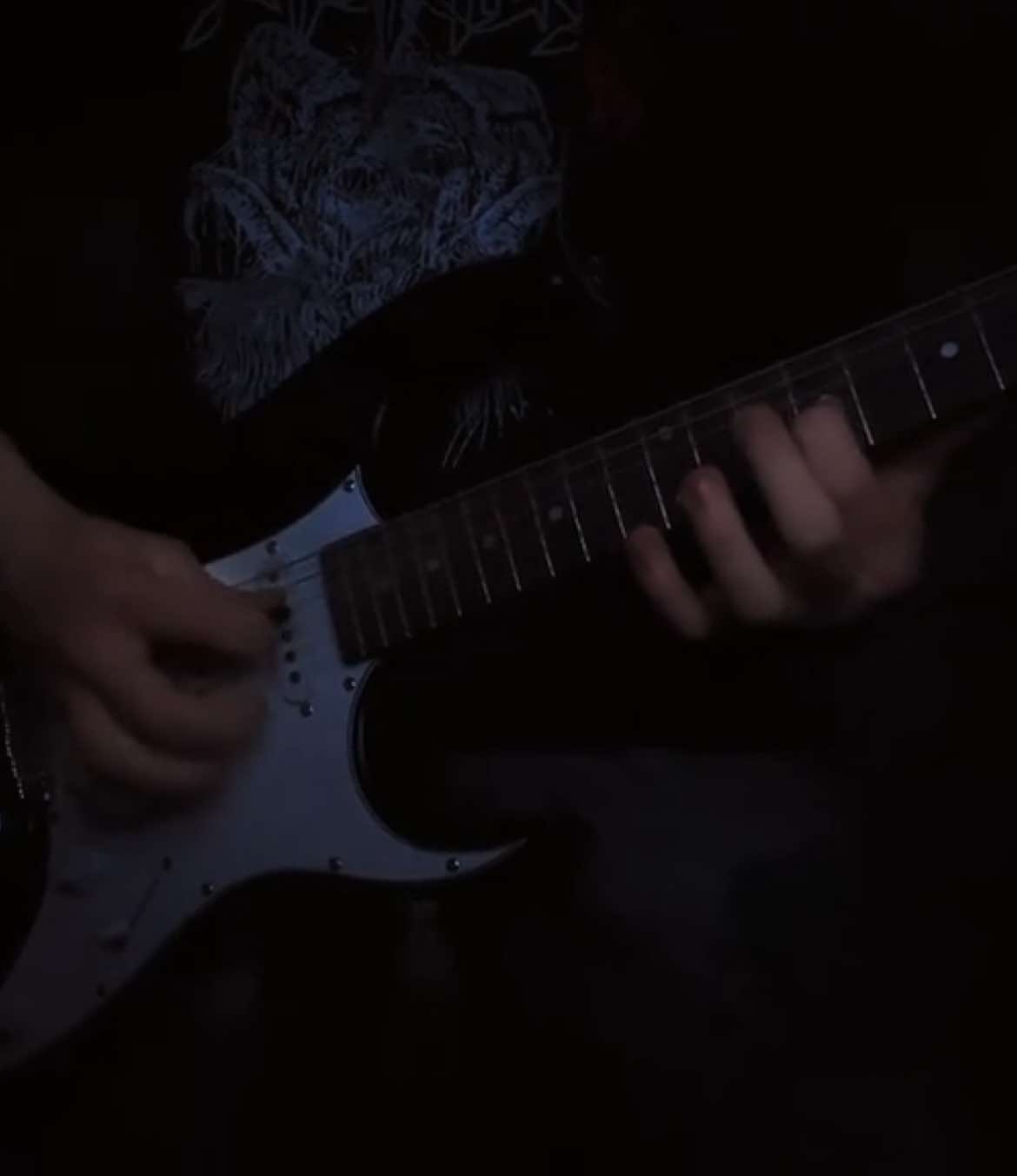 Decalius - Misanthropy @Mora #gitarcover #metal #Blackmetal #DSBM #decalius 