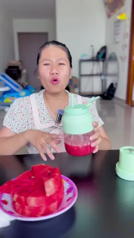 Máy xay sinh tố không dây thích hợp mang theo khi đi ra ngoài đường #baunamfamily #baunamfunny #baubamreview #chongbaunamreview 