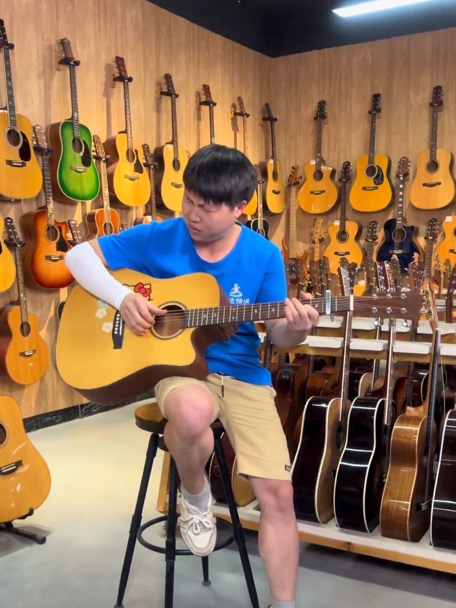 Test Đàn...🐧🐧 #video #guitar #guitartiktok #fypp #viralvideo 