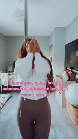 #fyp #fyppage #summertime #hotsummernights #relateable #insecure #toxicrelationship #situationship #selflovejourney #choseyou #funnytiktok 