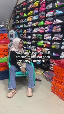 Terimakasih ibu❤️ #ortuseight #ortus #anakbola #ssb #anakbolaindonesia 