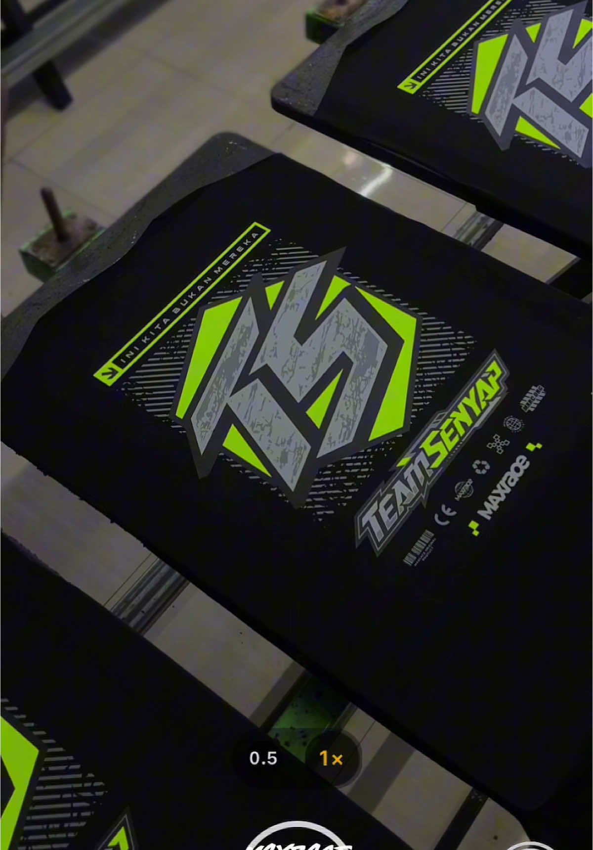 TEAM SENYAP 😎 Info order kaos custom cek link di bio ⬆️ #fyp #desain #kaos #maxrace #foryoupage 